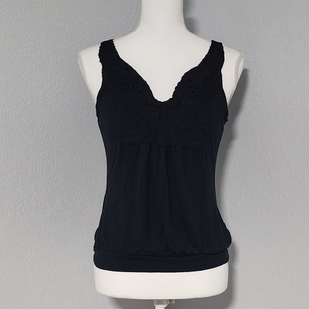 Vintage Y2K The Limited Black Sleeveless Embroidered Blouse Womens Size Small